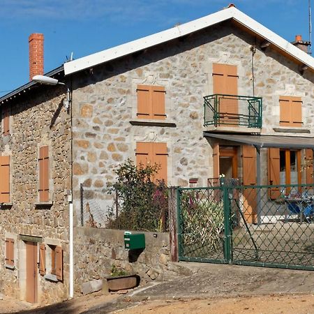 Gite De Sauviat 25 Chemin Du Grand Pacher Le Bourg De Sauviat 63120 Exteriör bild