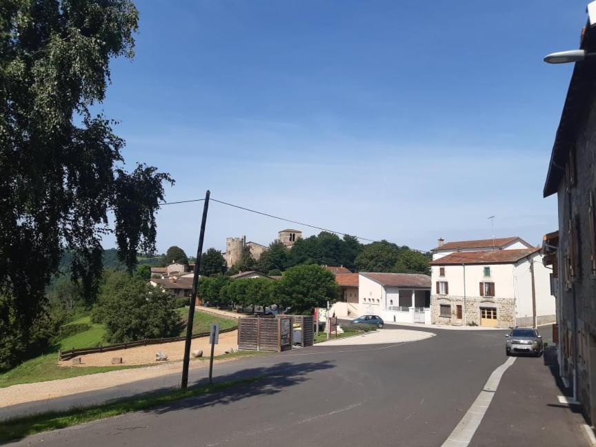 Gite De Sauviat 25 Chemin Du Grand Pacher Le Bourg De Sauviat 63120 Exteriör bild