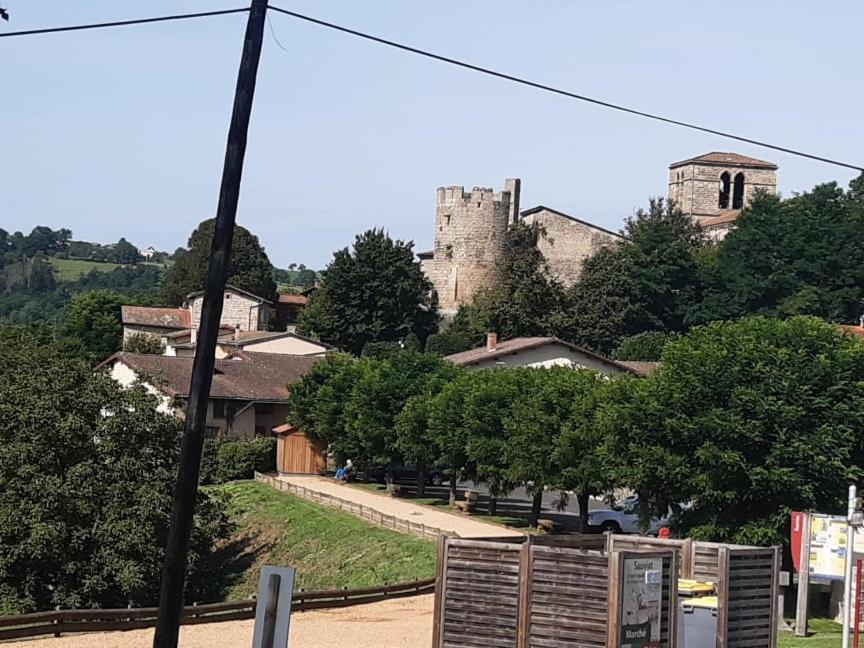Gite De Sauviat 25 Chemin Du Grand Pacher Le Bourg De Sauviat 63120 Exteriör bild